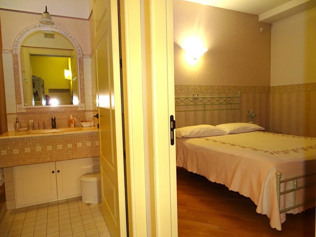 مونتيغرانارو Villa Gioia Rooms الغرفة الصورة
