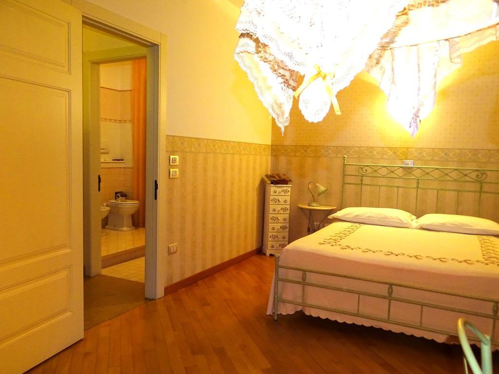 مونتيغرانارو Villa Gioia Rooms الغرفة الصورة