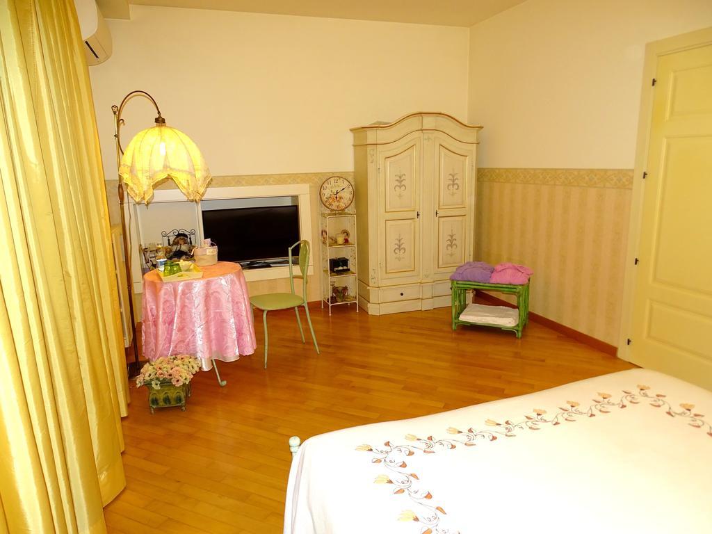 مونتيغرانارو Villa Gioia Rooms الغرفة الصورة